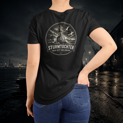 NICHT NETT. NUR EHRLICH. Sturmtochter Club-Shirt